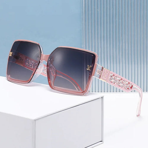 Chic Oversized Glamour Shades