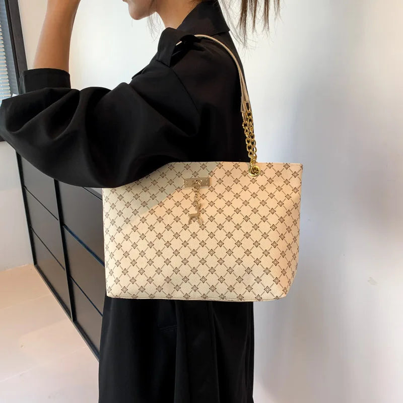 Elegant Soft Leather Tote Bag